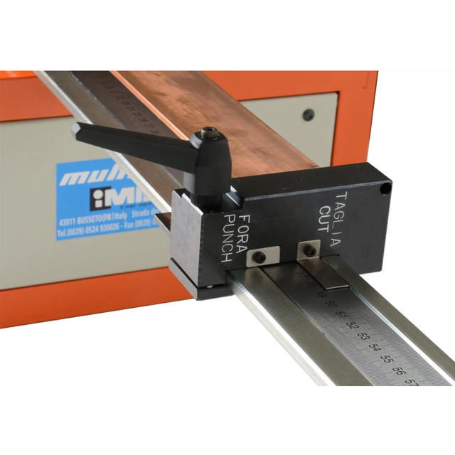 Unité de travail Tris pour poinçonner, plier et couper