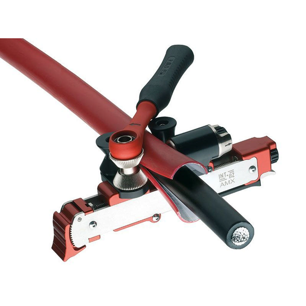 AMX - Coupe-gaine extérieure avec levier 16 - 54mm