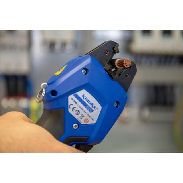 EC50ML Micro- Pince de sertissage et de coupe électrohydraulique